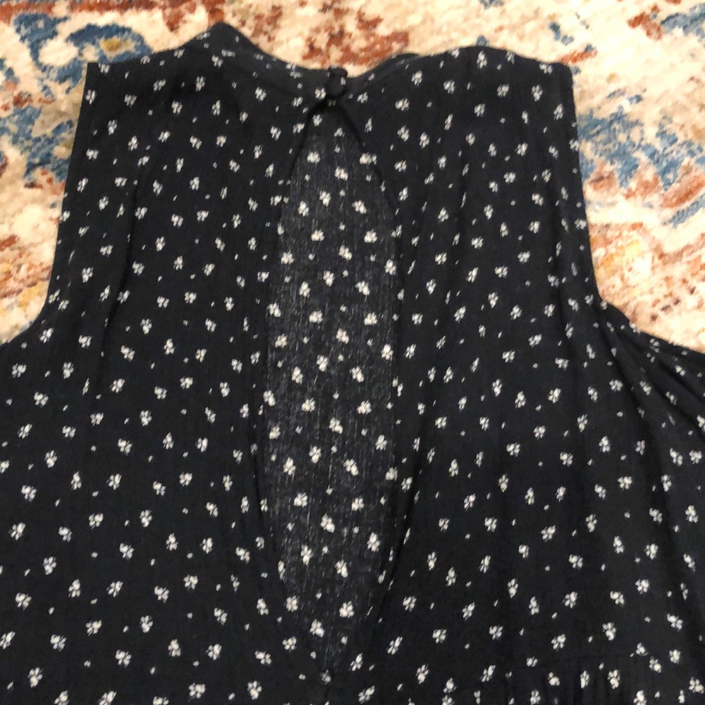 Open Shoulder Top - Picture 8 of 8